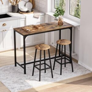Small tables & Stools